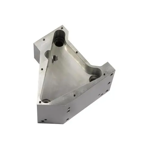 Particolare fresato per attrezzature macchine utensili – esempio 4